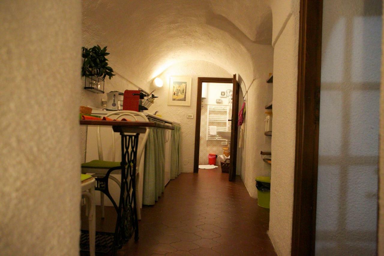 Appartamento Le Violette Dolceacqua Exterior foto